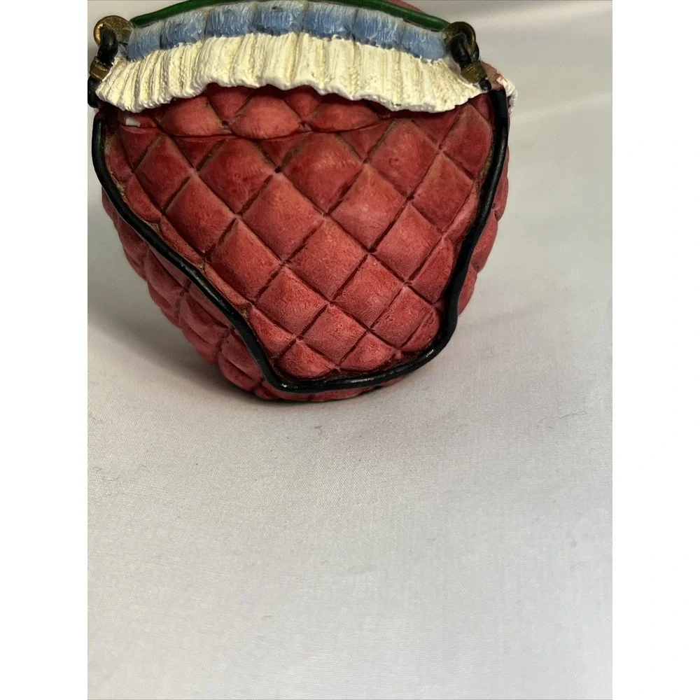 1997 Willow Hall Ceramic Jewelry Trinket Box Samantha